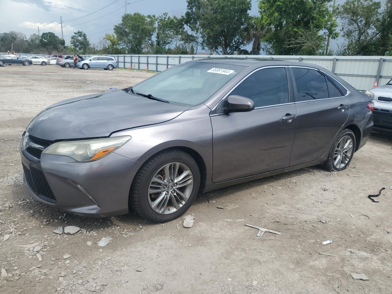 TOYOTA CAMRY 2015