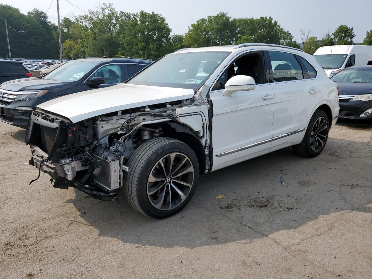 BENTLEY BENTAYGA 2019