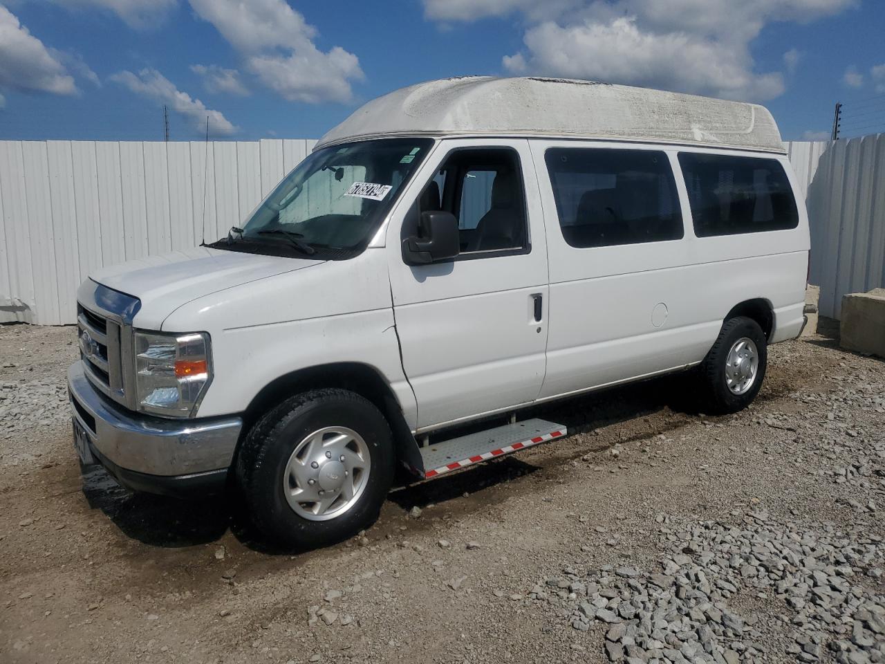 FORD Econoline 2012