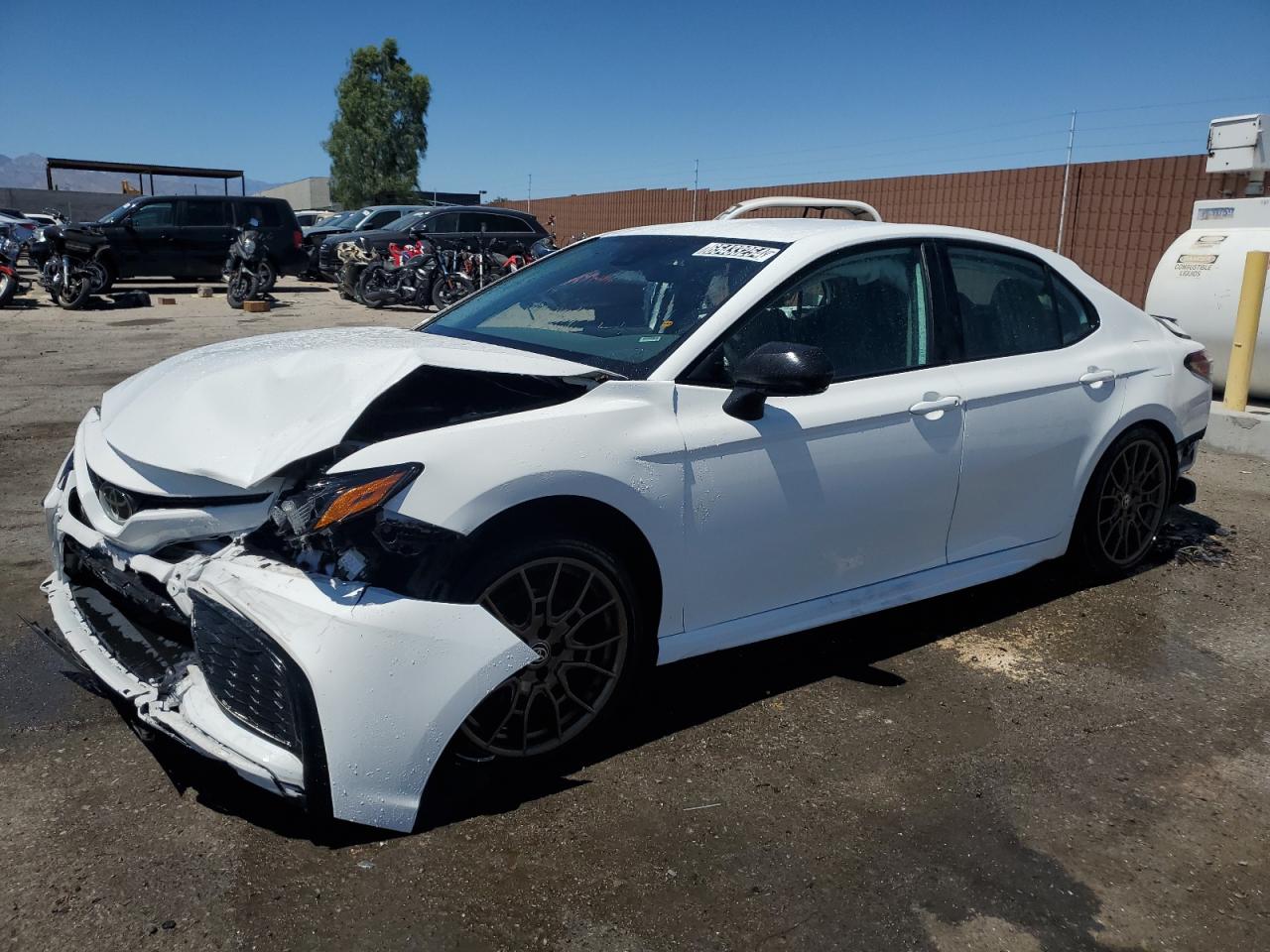 TOYOTA CAMRY SE N 2024
