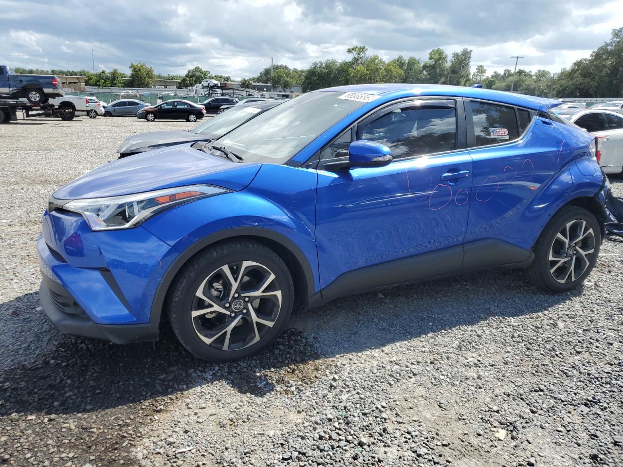 TOYOTA C-HR XLE 2018