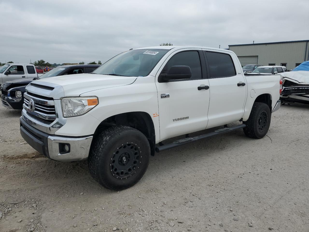 TOYOTA TUNDRA CRE 2016