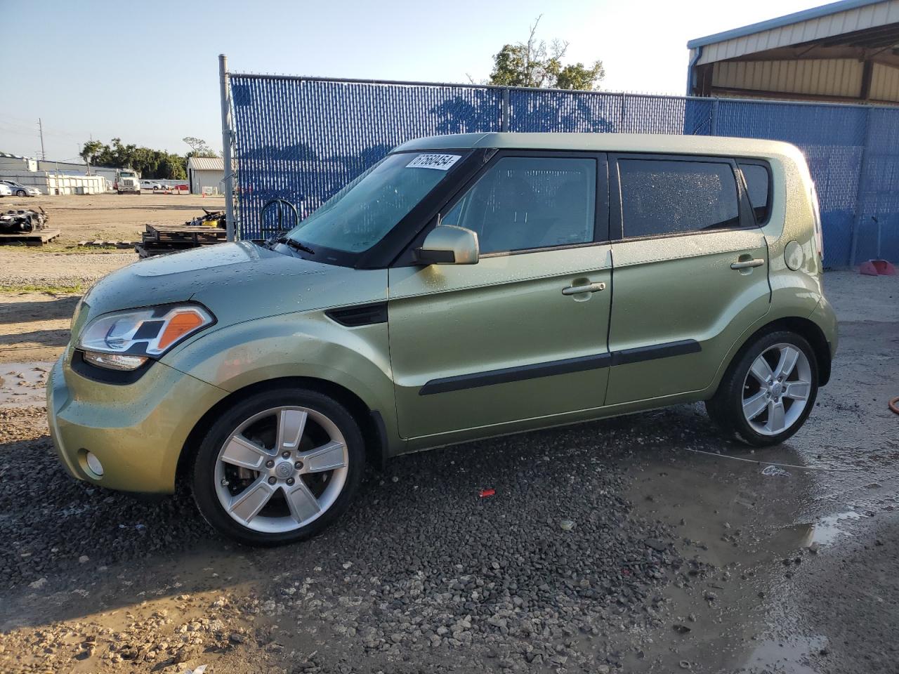 KIA SOUL + 2011