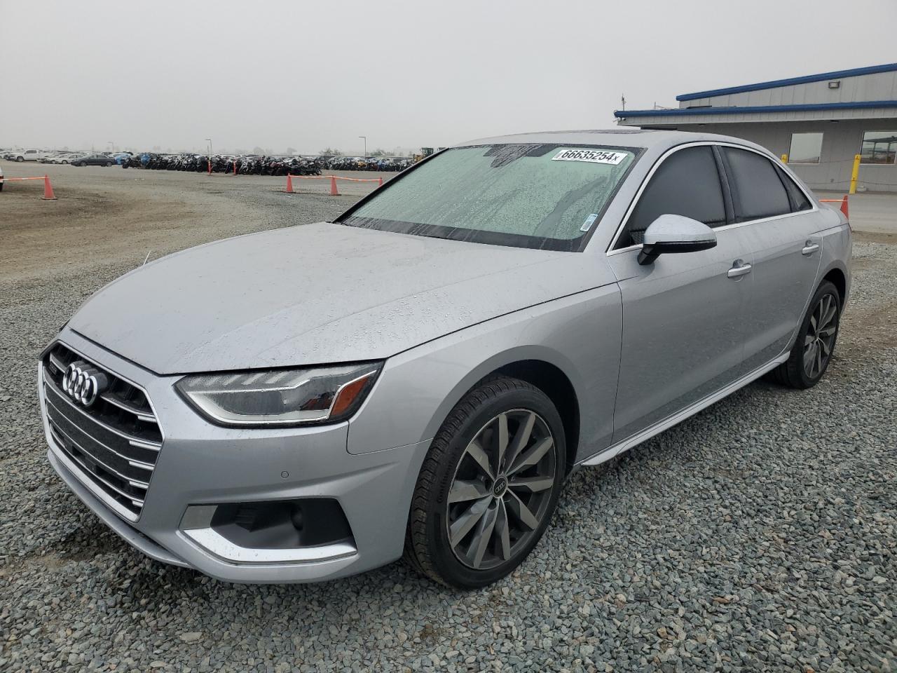 AUDI A4 PREMIUM 2023