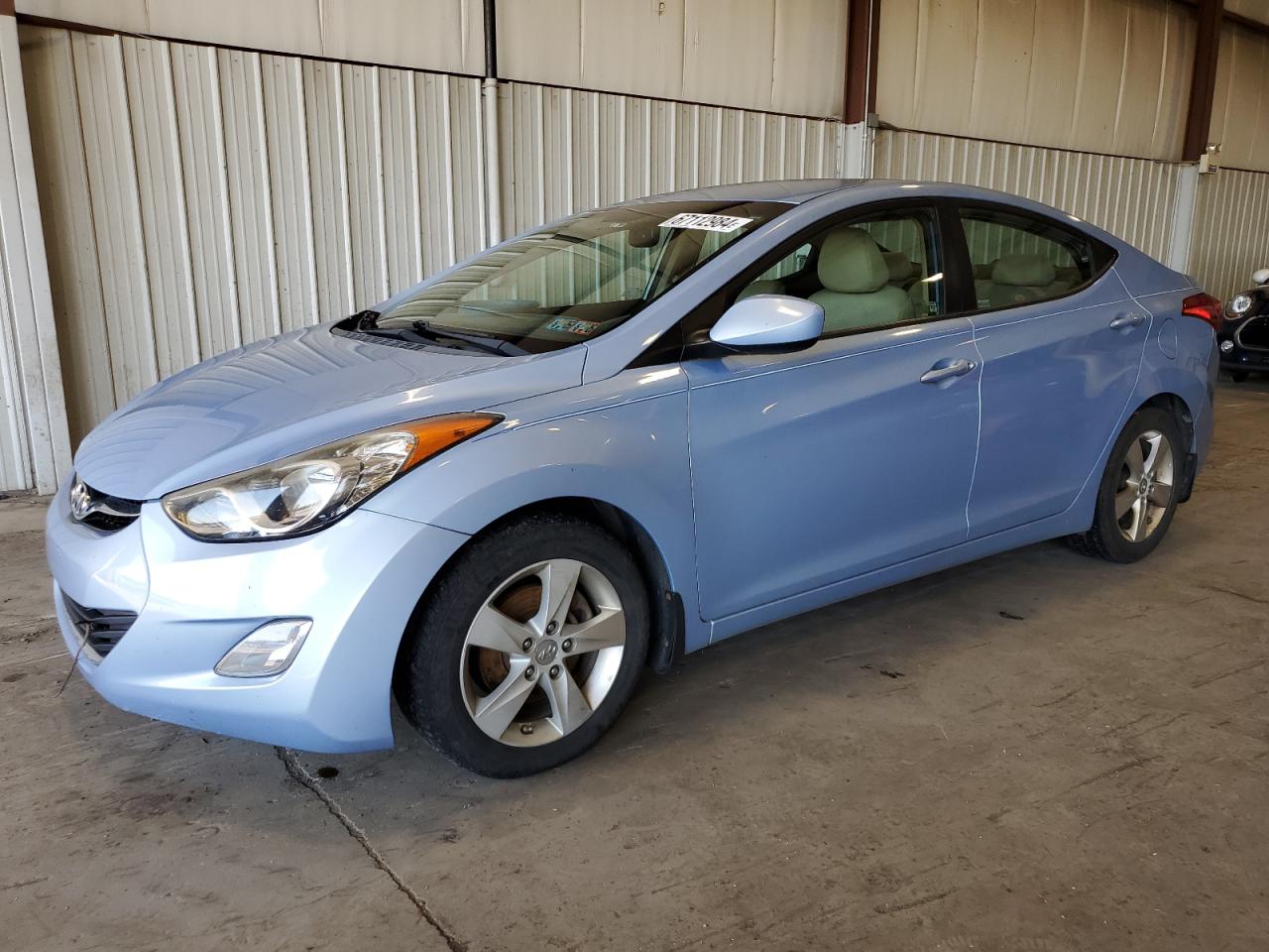 HYUNDAI ELANTRA GL 2012