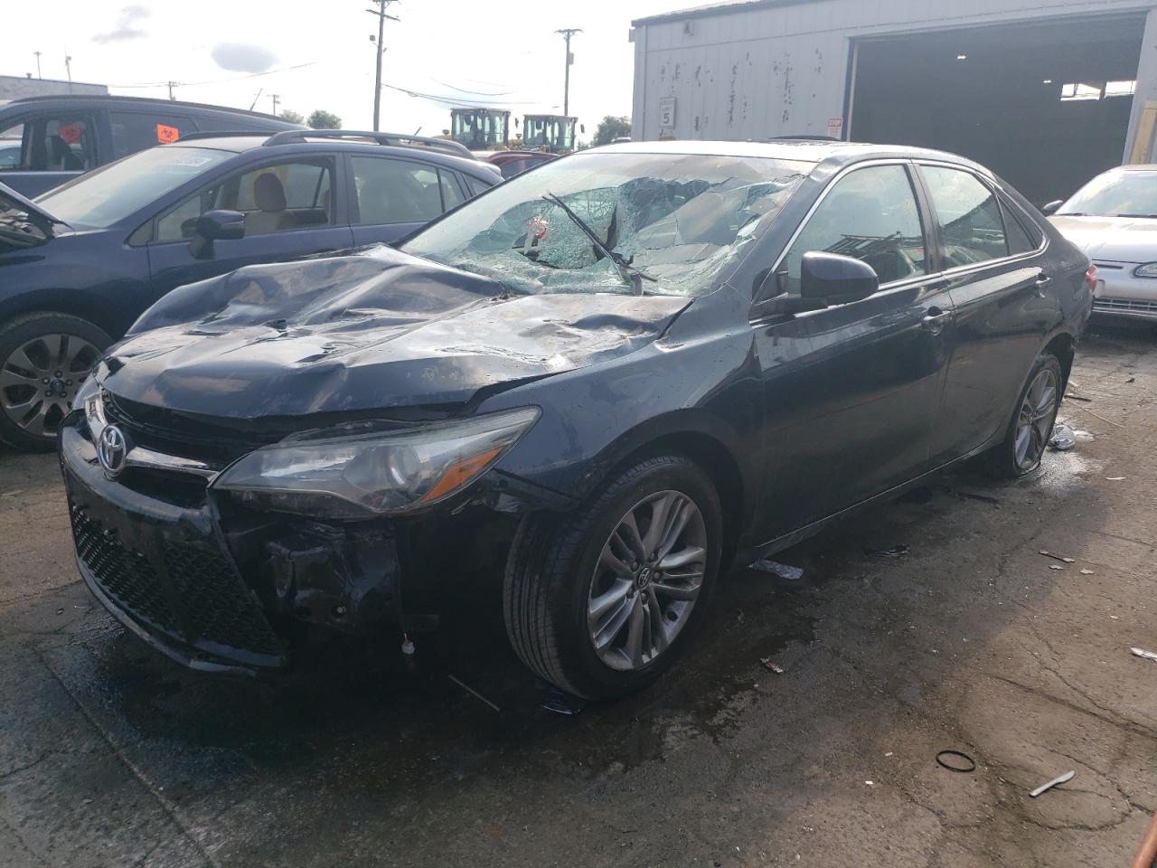TOYOTA CAMRY LE 2017