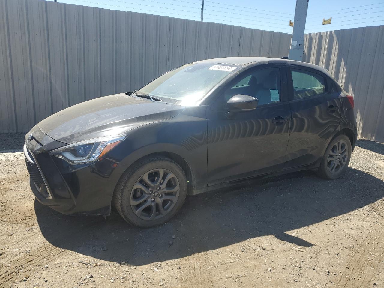 TOYOTA YARIS LE 2020