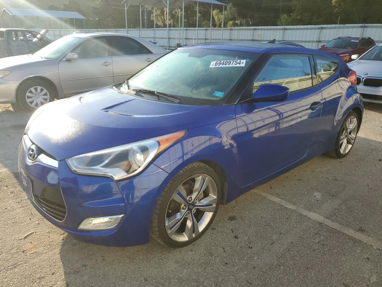 HYUNDAI VELOSTER 2012