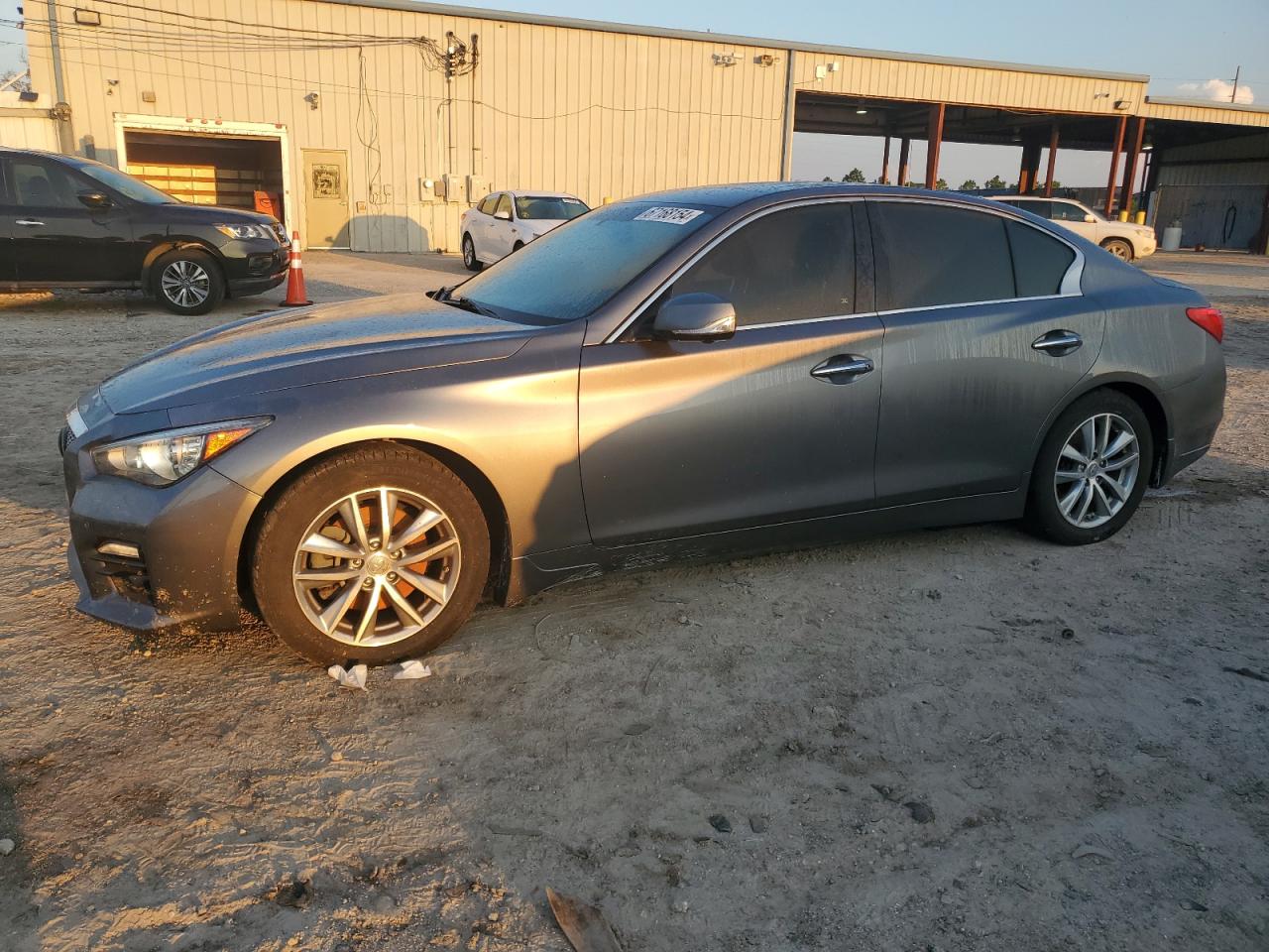 INFINITI Q50 2016