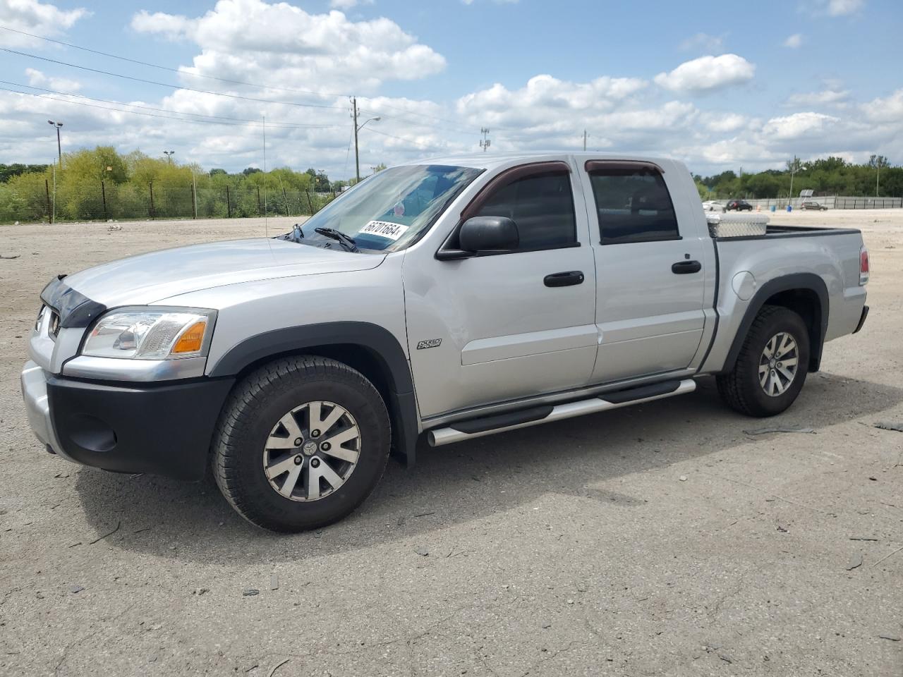MITSUBISHI RAIDER DUR 2006