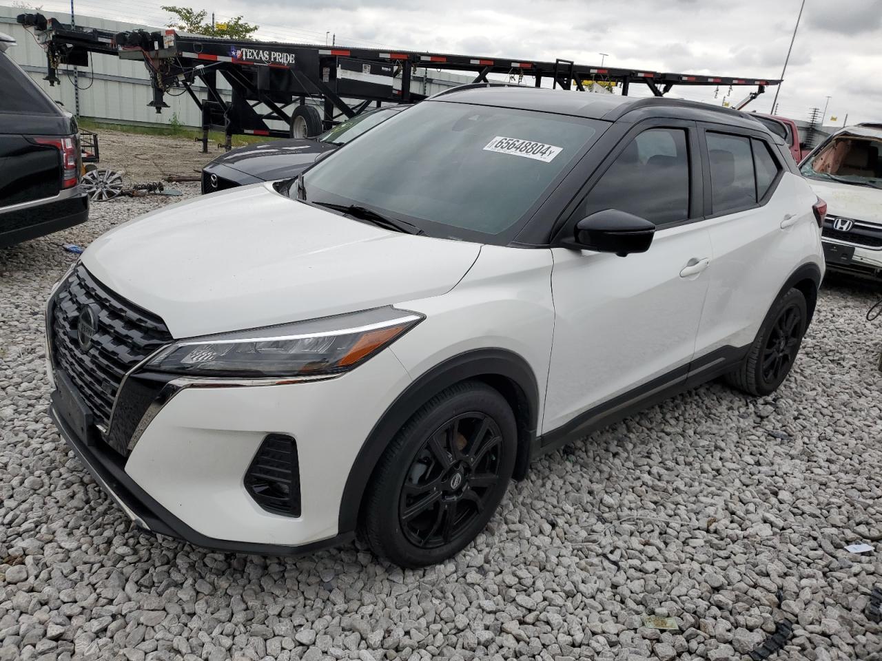 NISSAN KICKS 2021