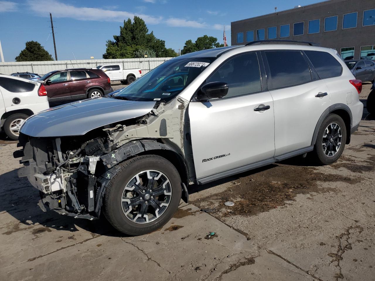 NISSAN PATHFINDER 2020
