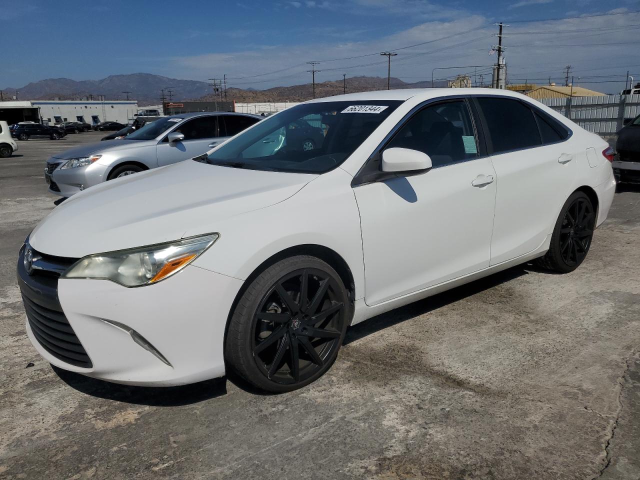 TOYOTA CAMRY LE 2016