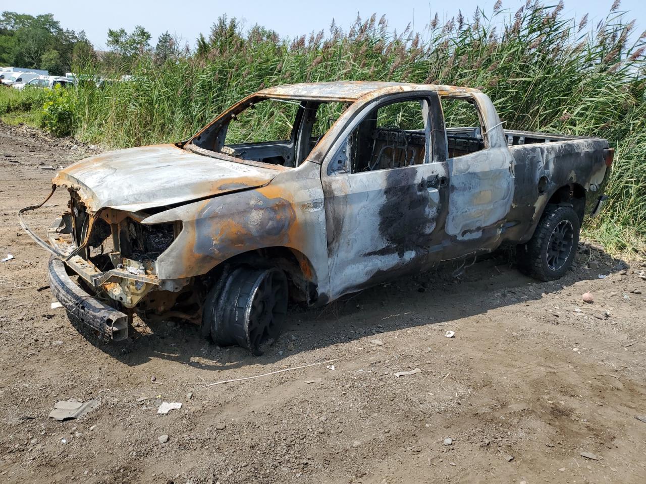 TOYOTA TUNDRA DOU 2007