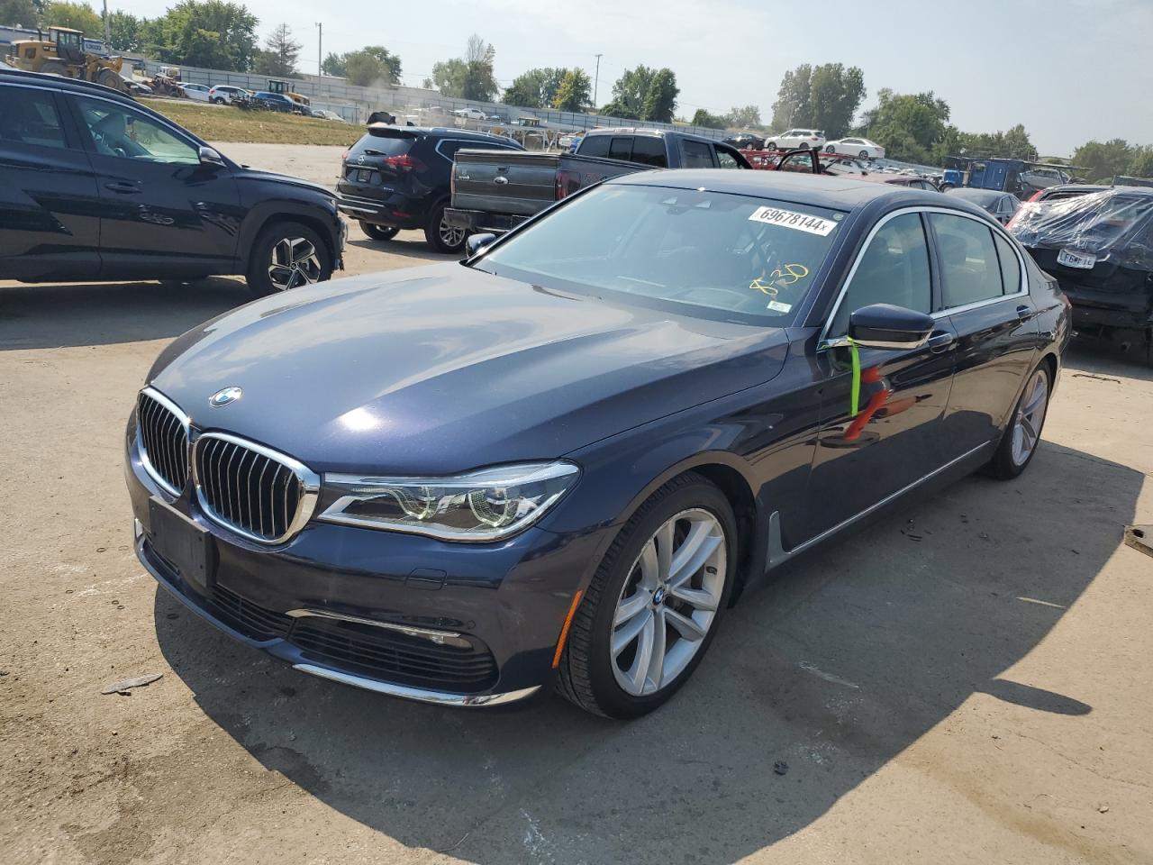BMW 750 Xi 2018