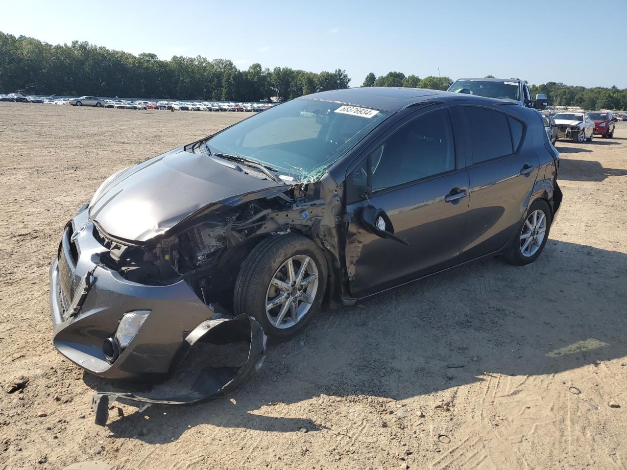 TOYOTA PRIUS C 2015