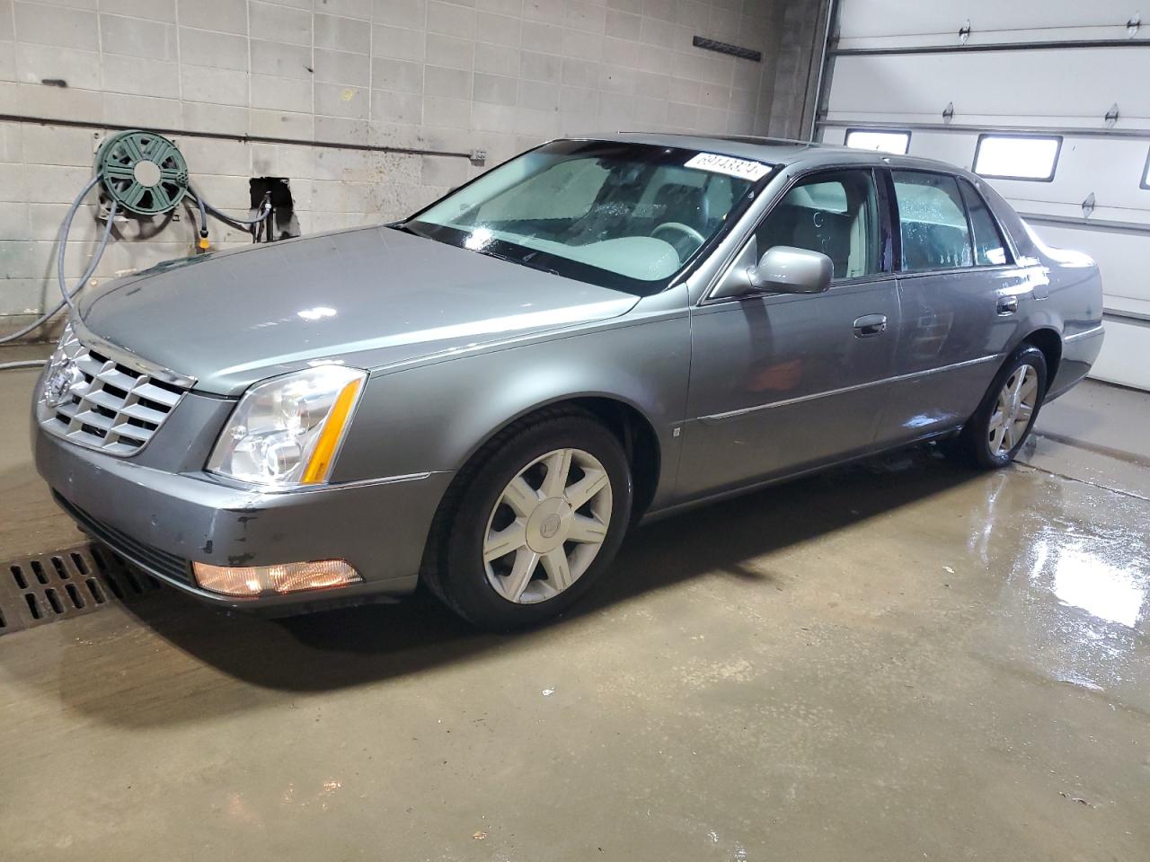 CADILLAC DTS 2006