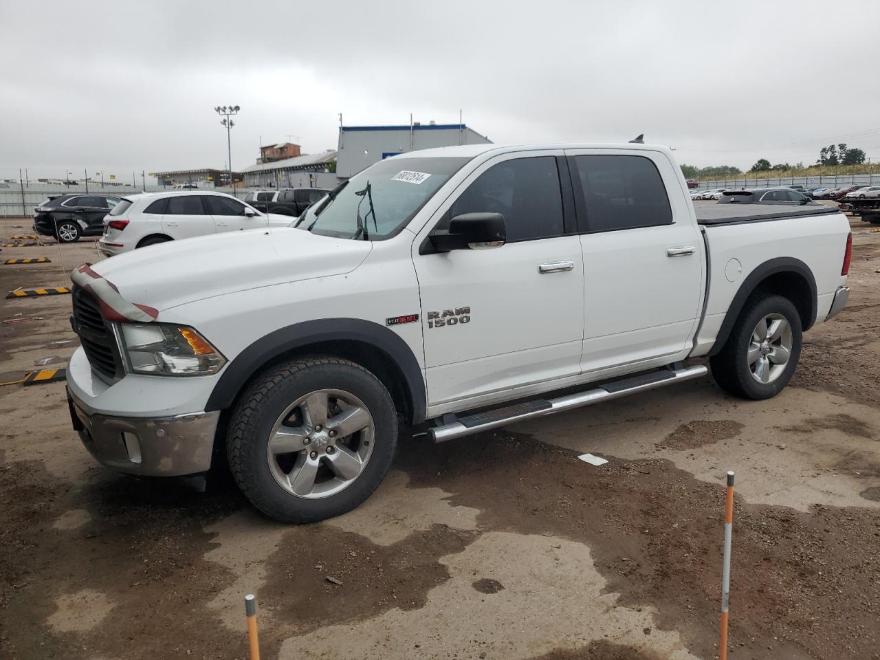 RAM 1500 SLT 2017