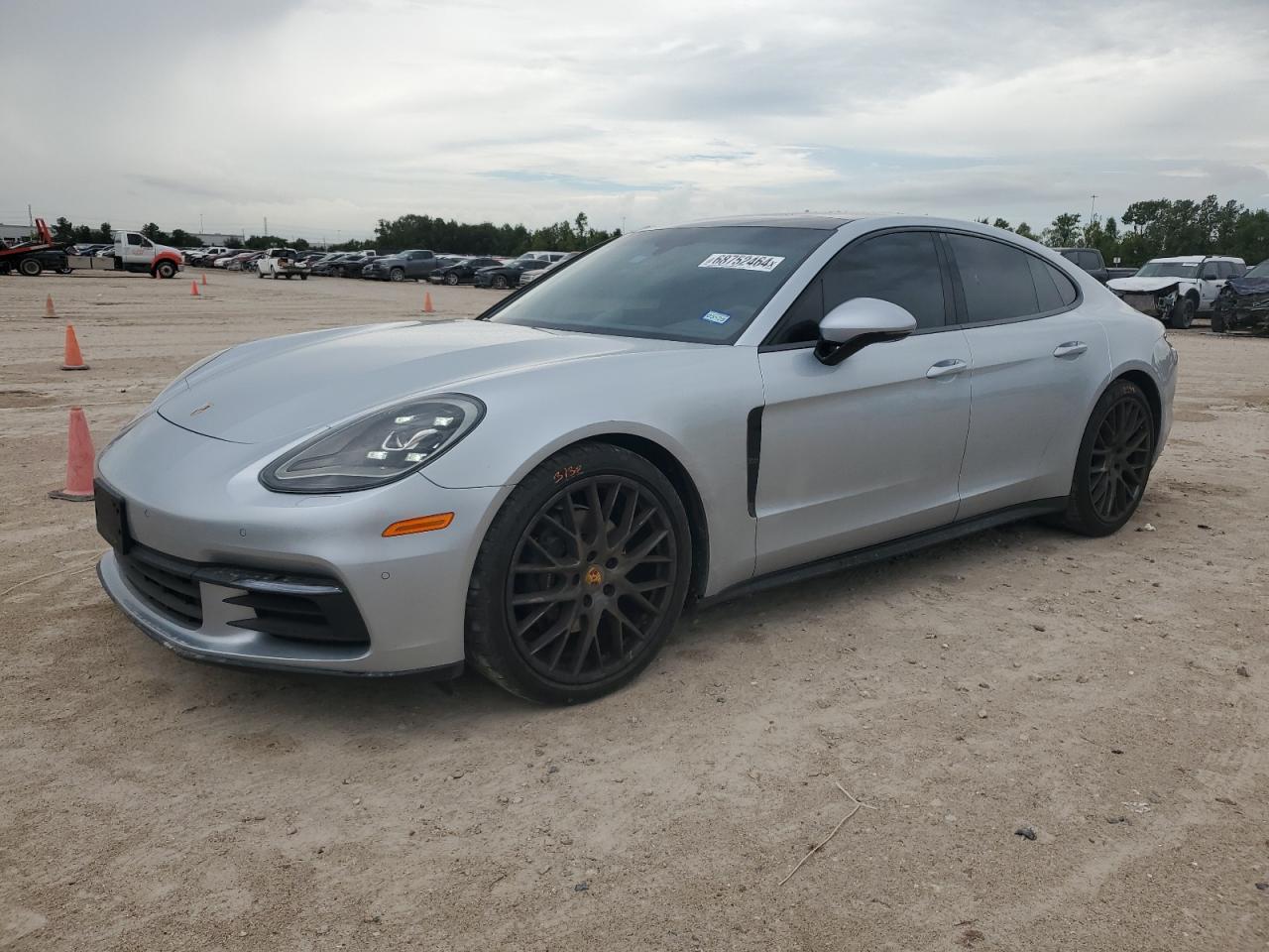 PORSCHE PANAMERA 4 2018