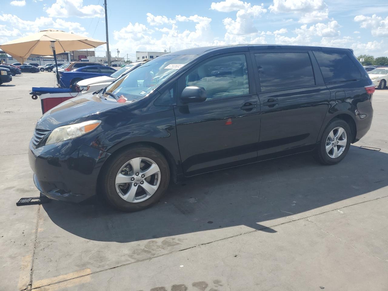 TOYOTA SIENNA 2017