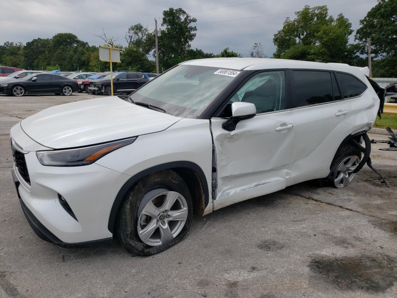 TOYOTA HIGHLANDER 2023