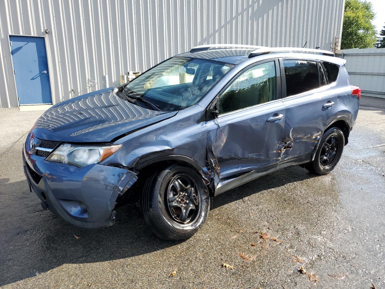 TOYOTA RAV4 LE 2013