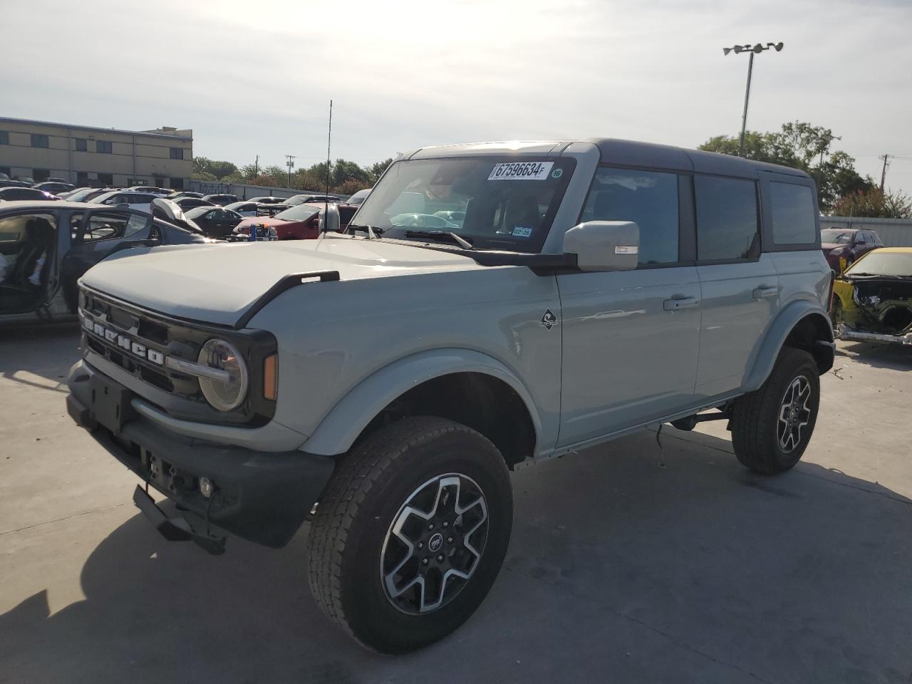 FORD Bronco Out 2024