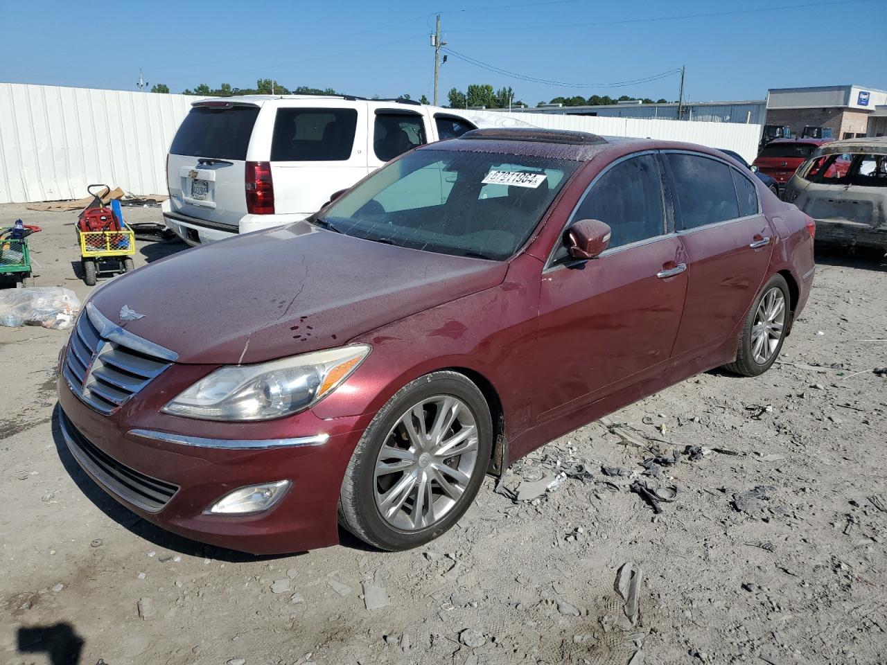 HYUNDAI GENESIS 3. 2013
