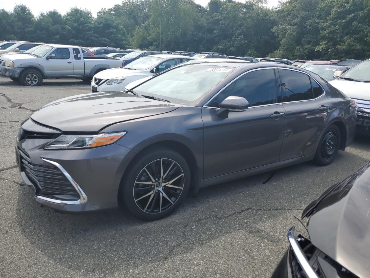 TOYOTA CAMRY XLE 2022