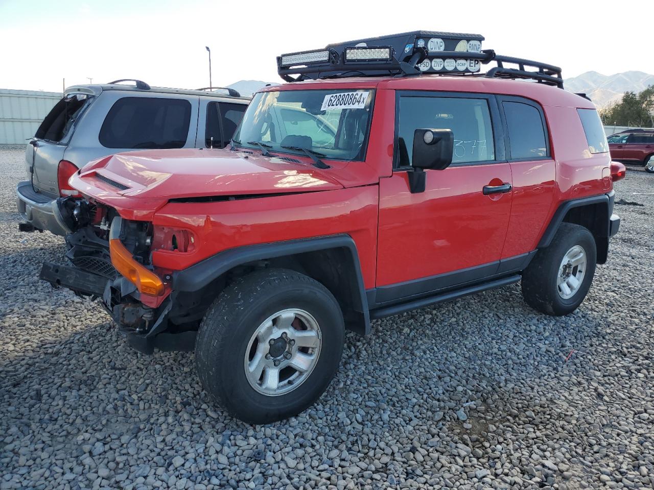TOYOTA FJ CRUISER 2012