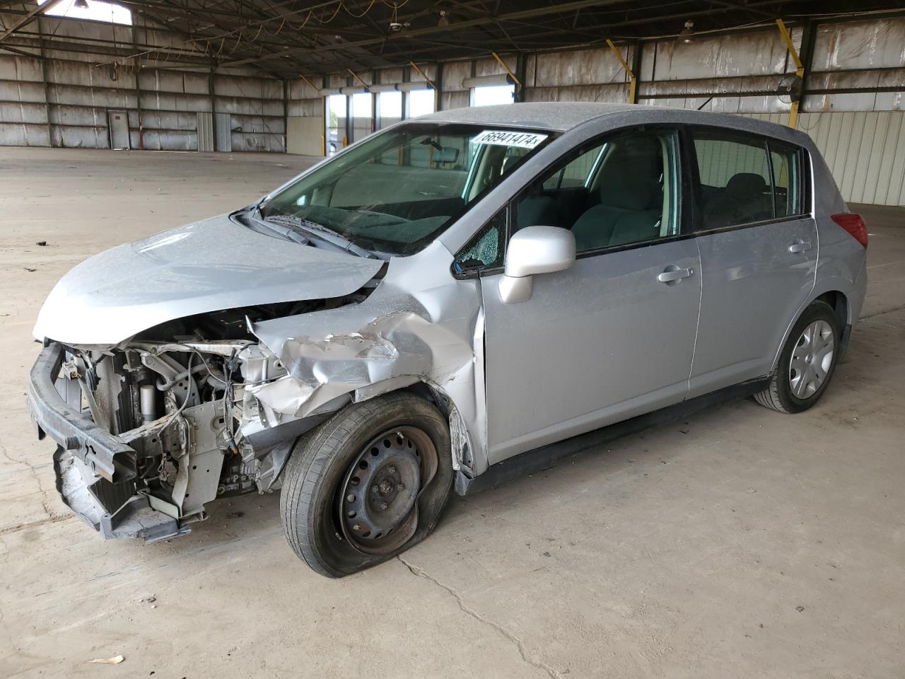 NISSAN VERSA S 2010
