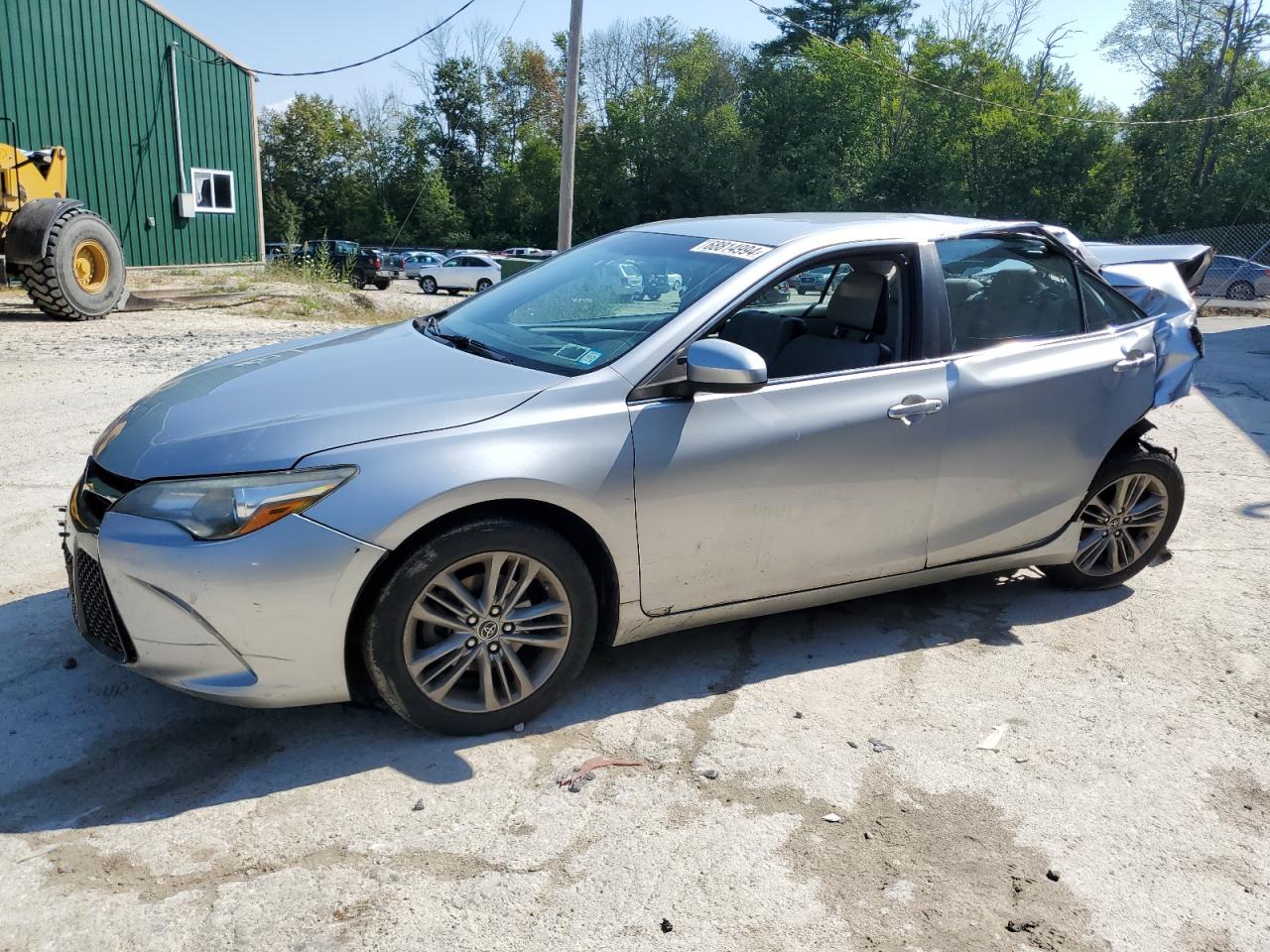 TOYOTA CAMRY LE 2015