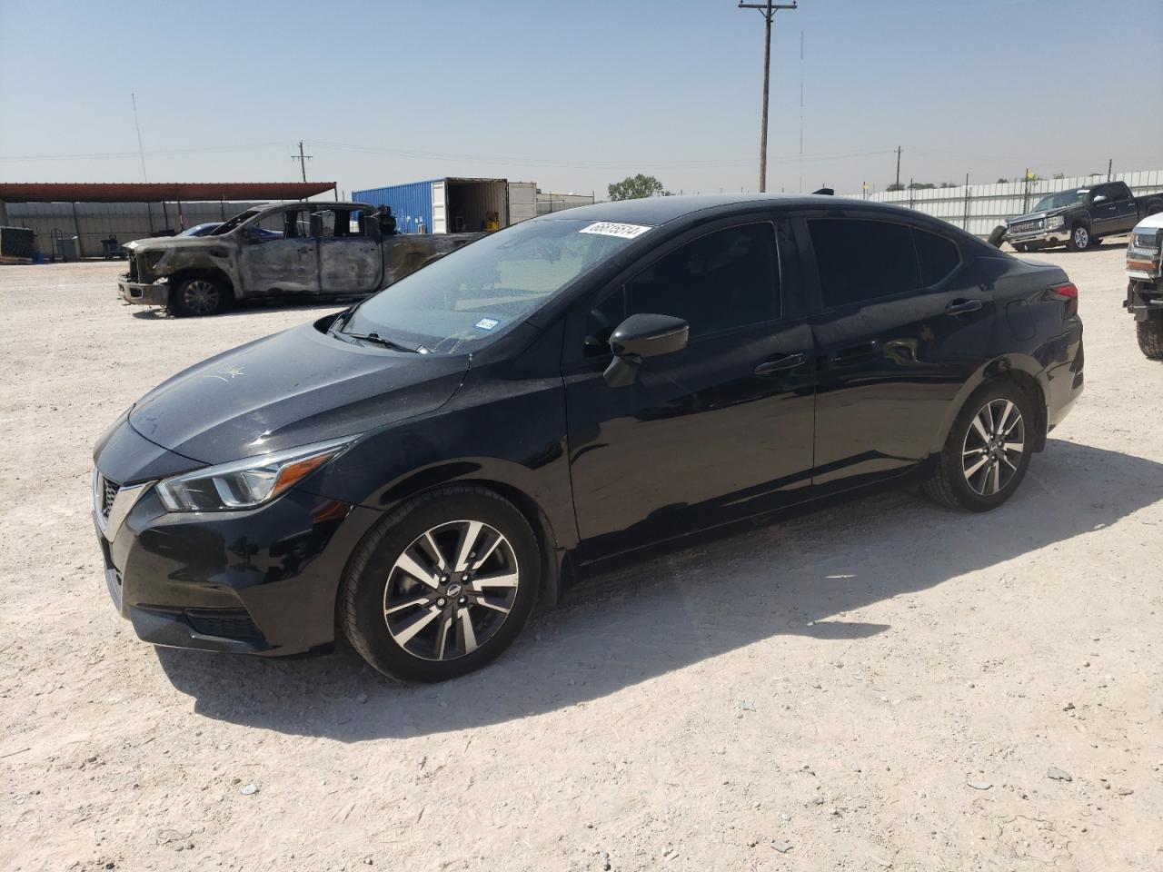 NISSAN VERSA SV 2020