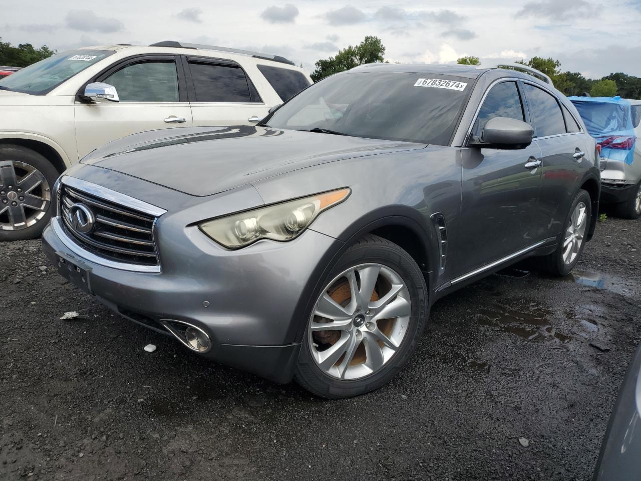 INFINITI FX35 2012