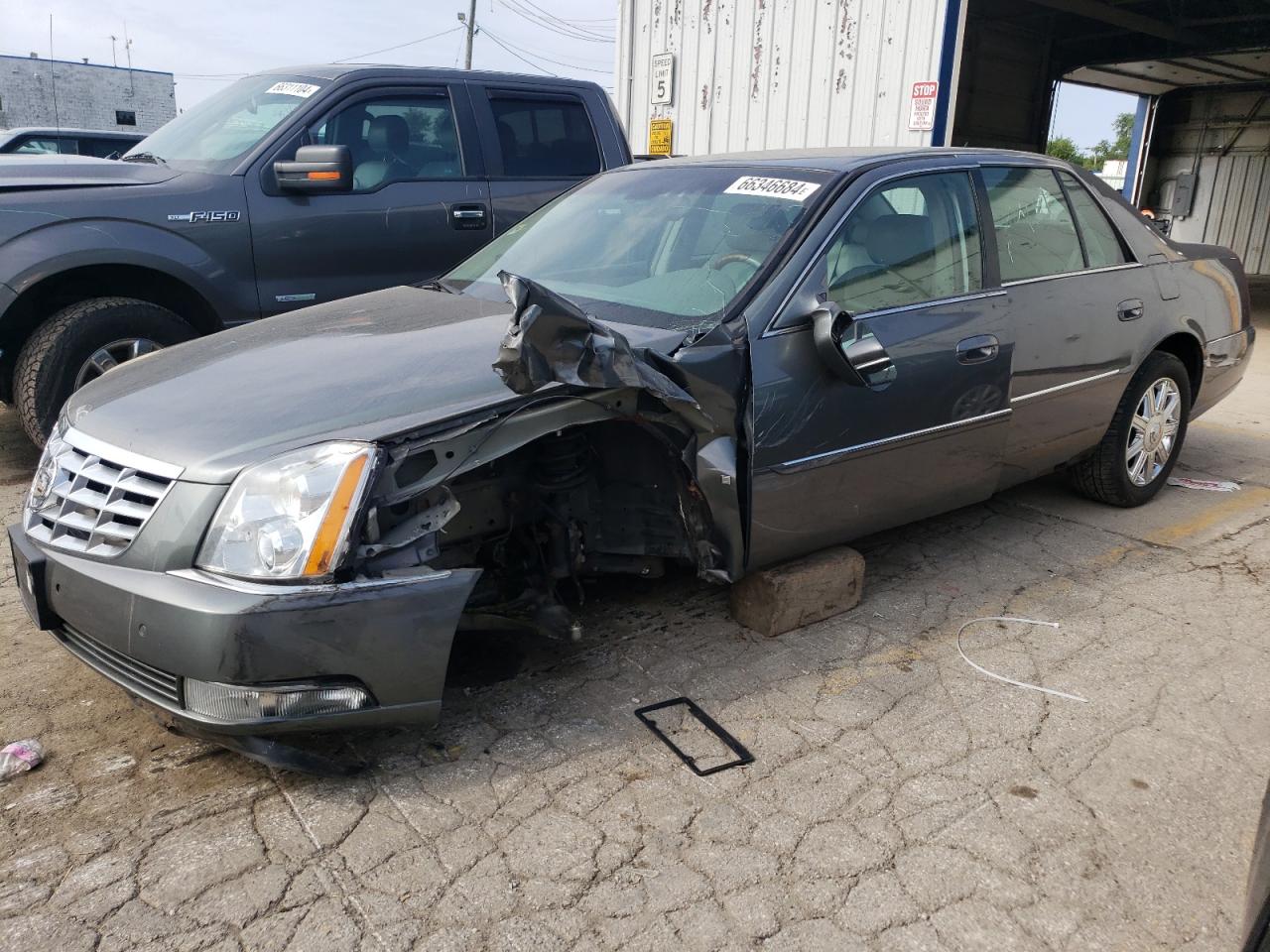 CADILLAC DTS 2006