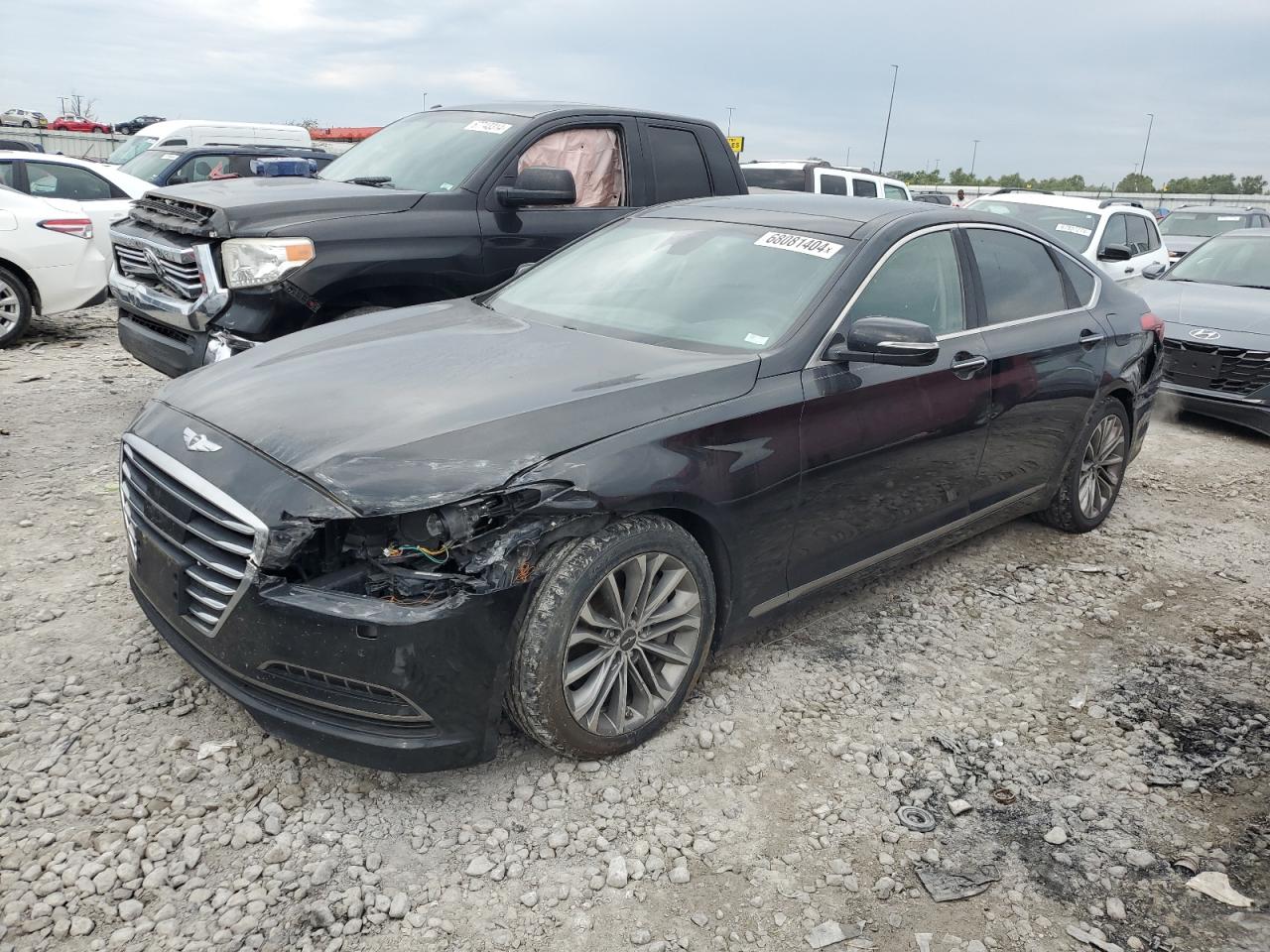 HYUNDAI GENESIS 3. 2015