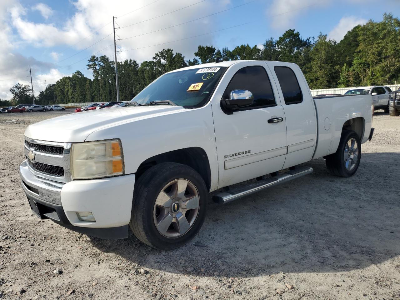 CHEVROLET Silverado 2011