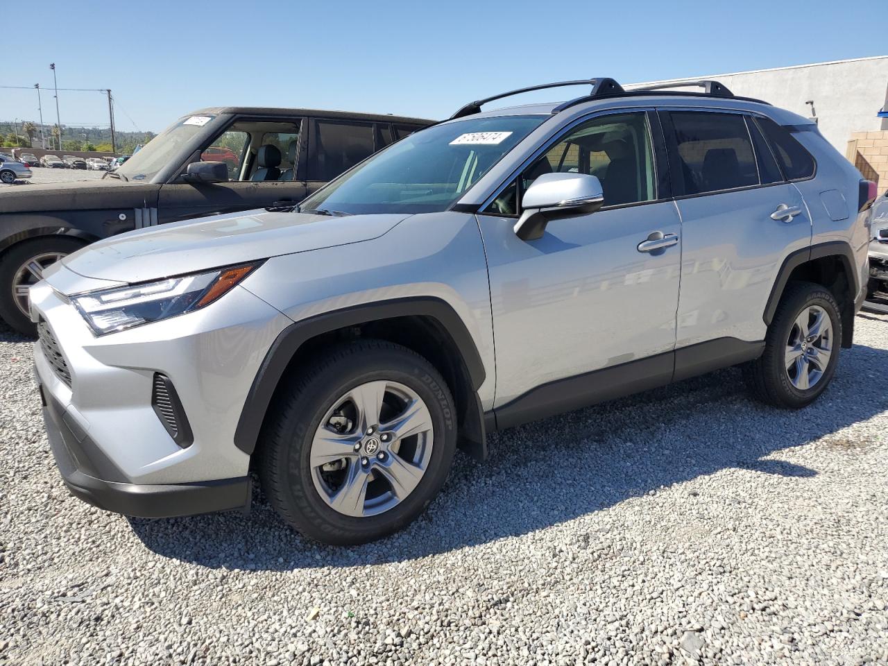 TOYOTA RAV4 XLE 2023