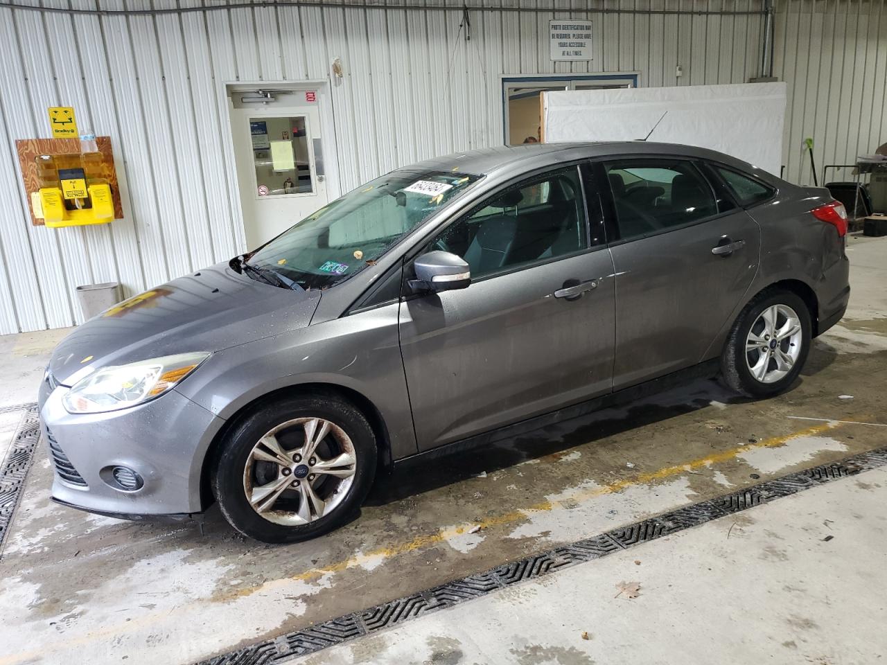 FORD FOCUS SE 2014