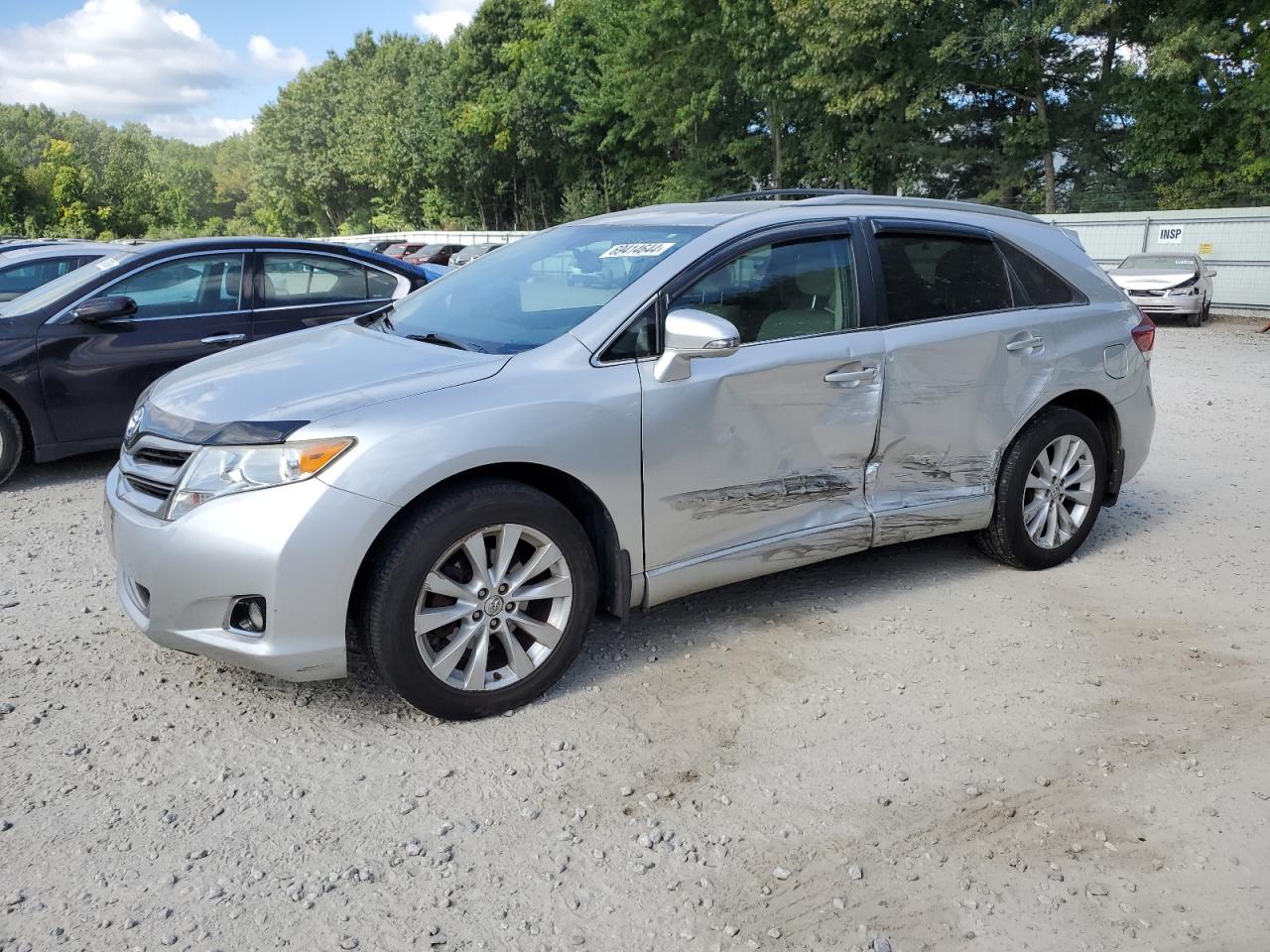 TOYOTA VENZA LE 2013