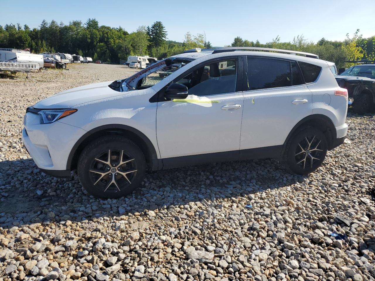 TOYOTA RAV4 SE 2017