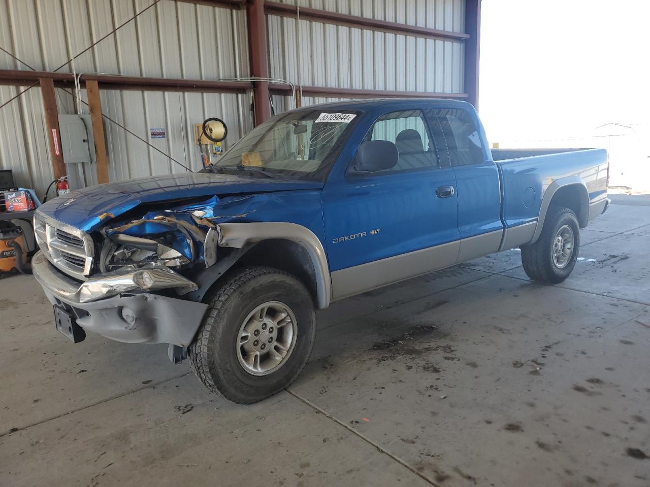DODGE DAKOTA 2000