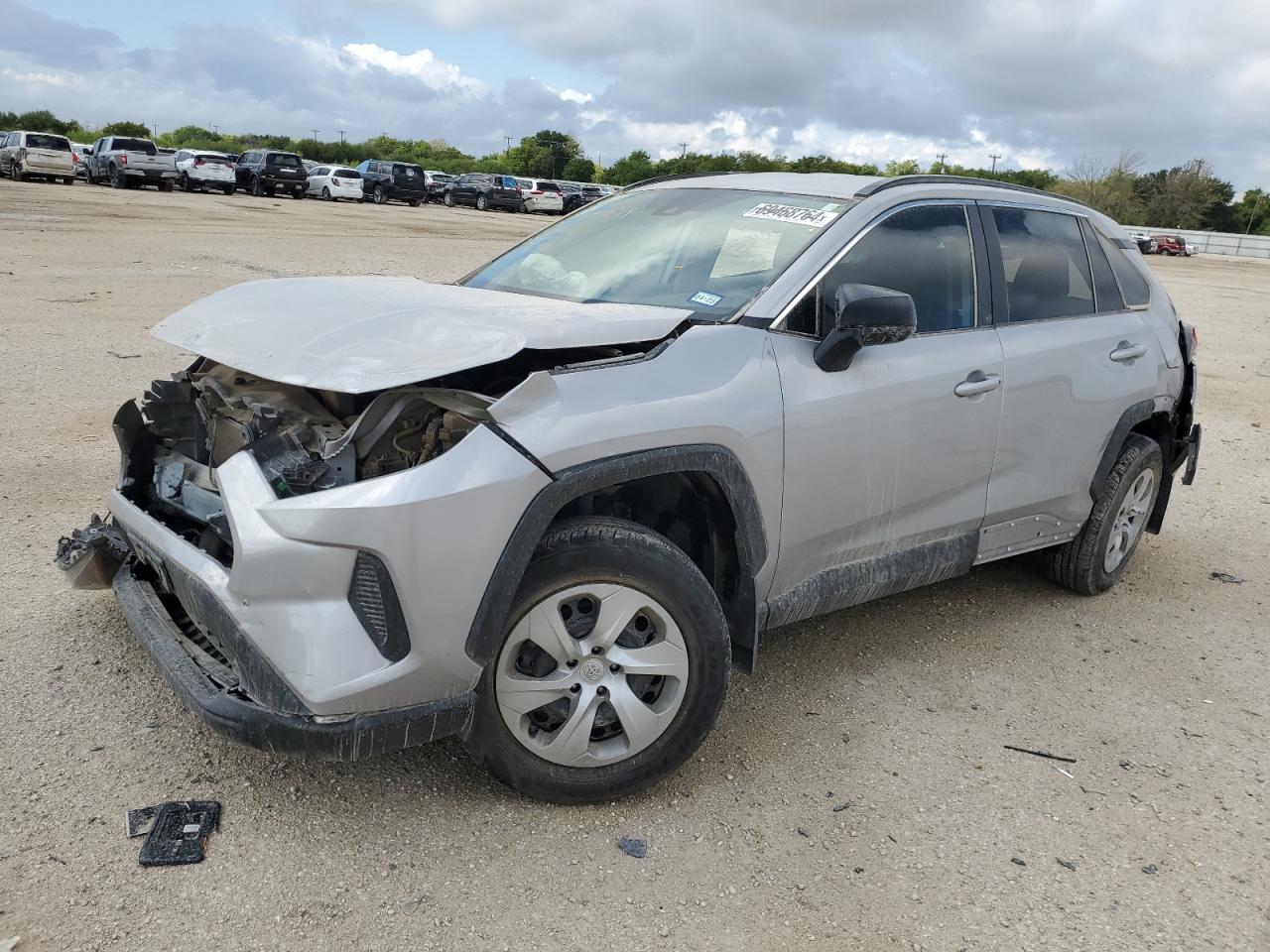 TOYOTA RAV4 LE 2020