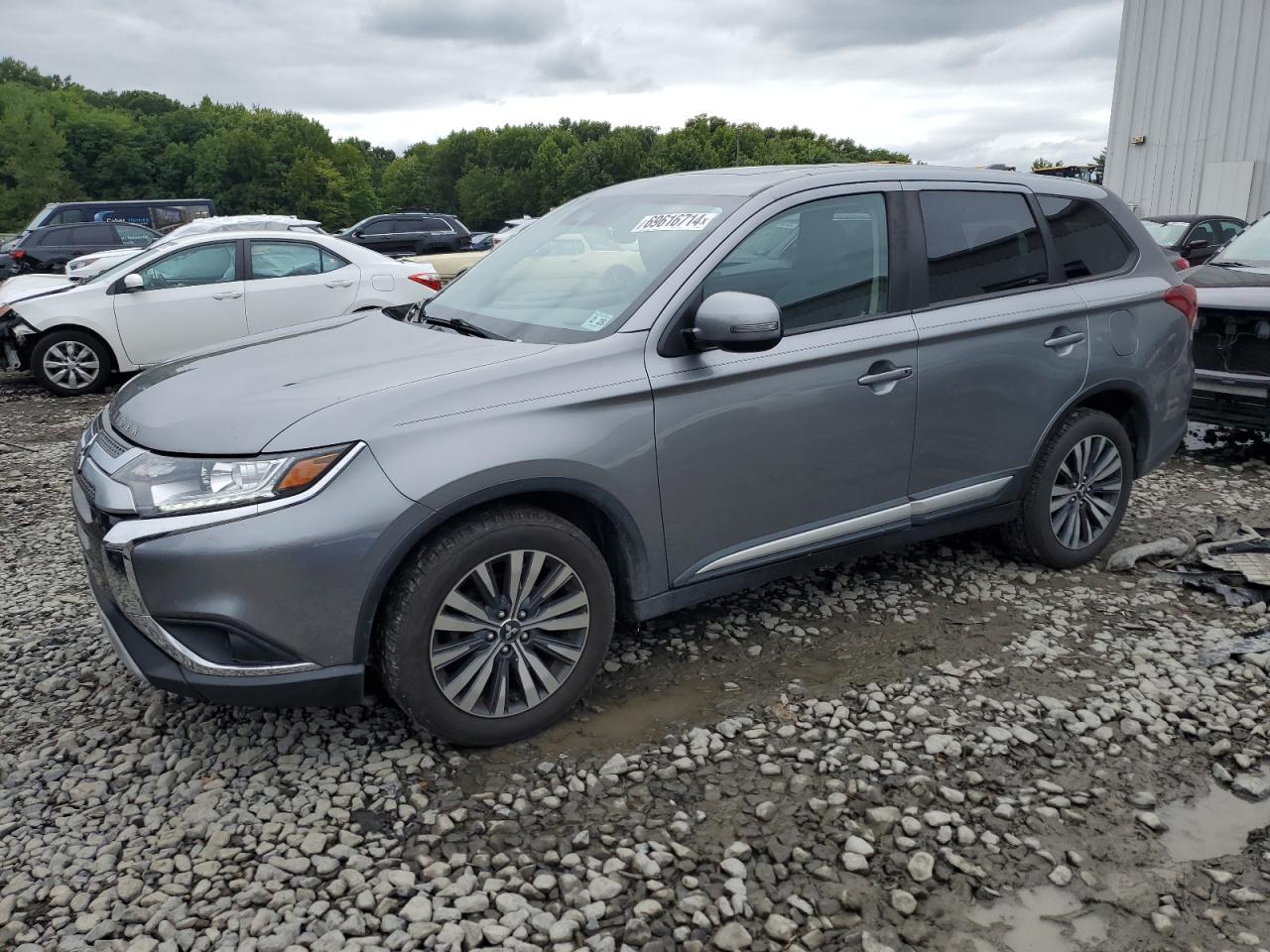 MITSUBISHI OUTLANDER 2020