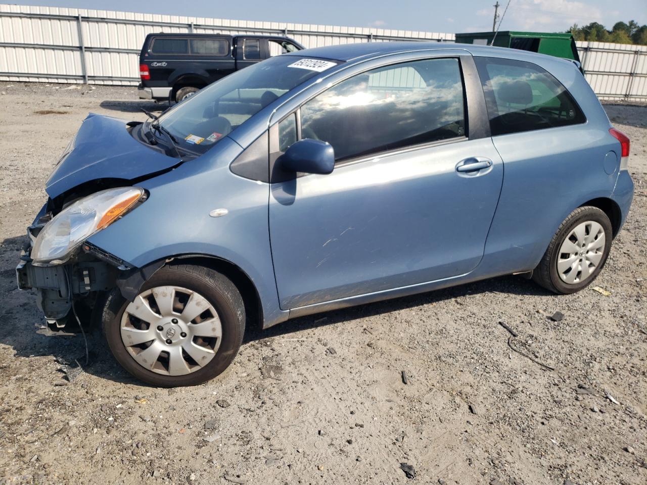 TOYOTA Yaris 2009
