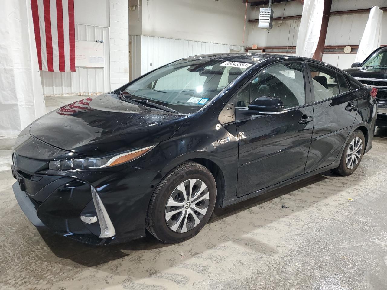 TOYOTA PRIUS PRIM 2021
