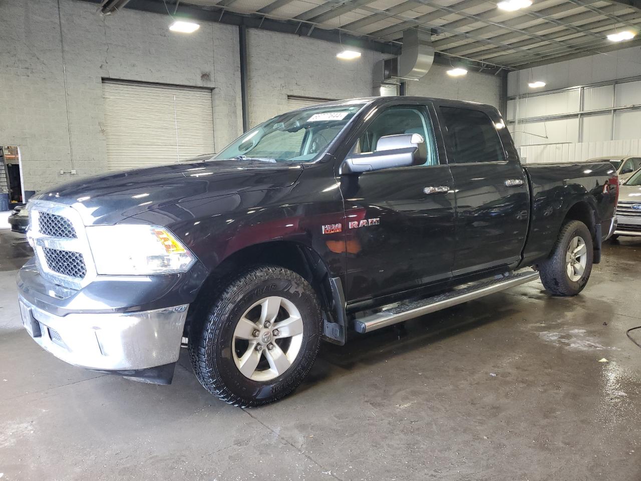 RAM 1500 SLT 2016