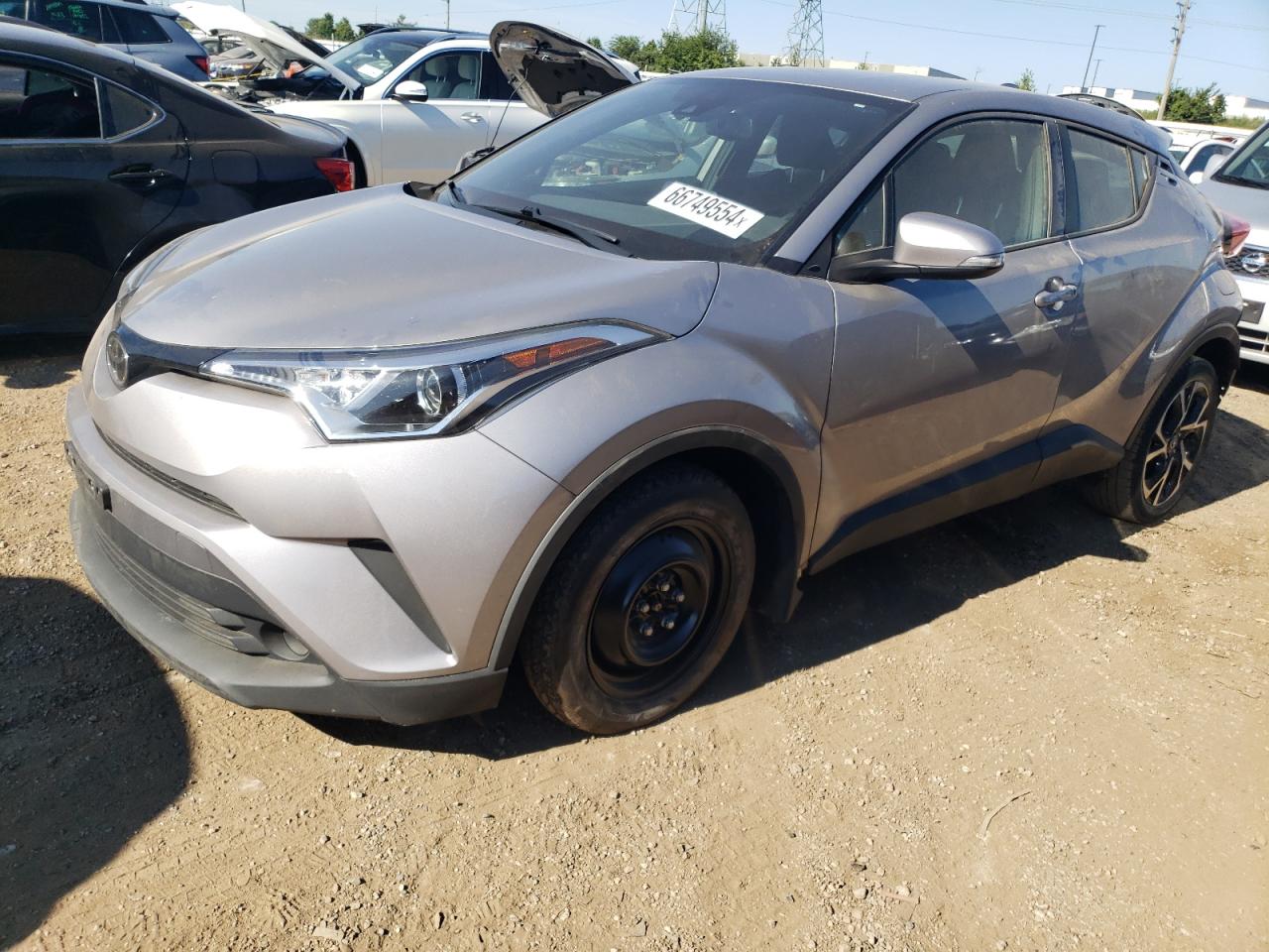 TOYOTA C-HR XLE 2019