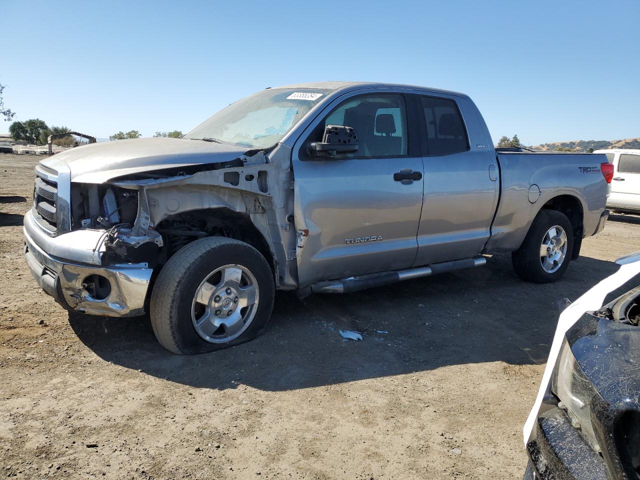 TOYOTA TUNDRA 2010