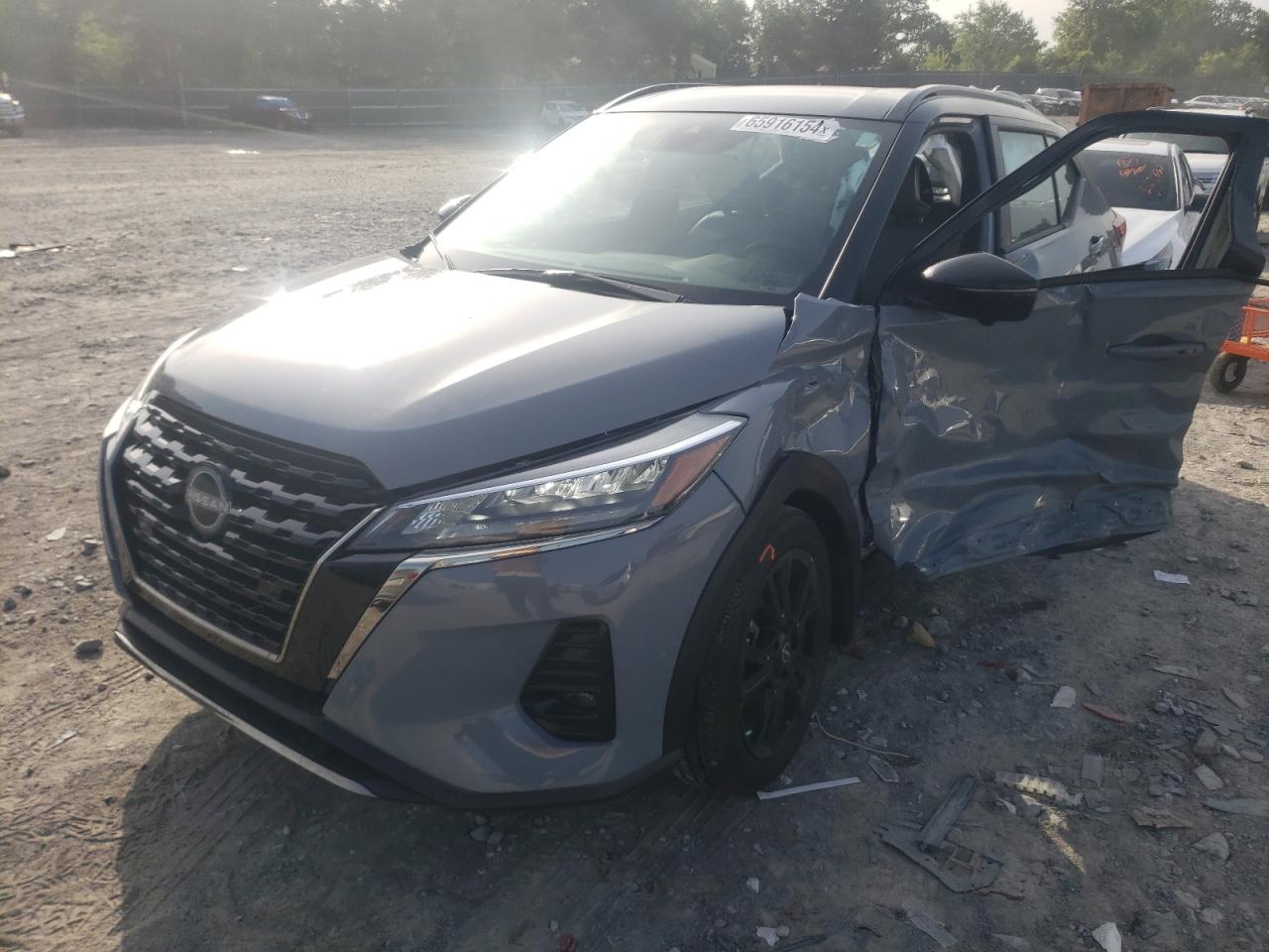 NISSAN KICKS SR 2023